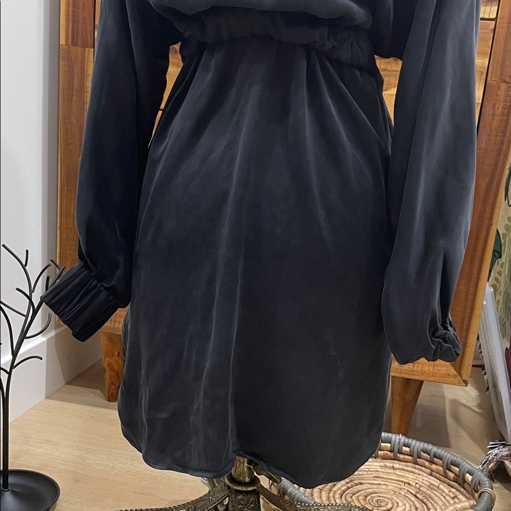 Lunya Silk Robe - Picture 2 of 7